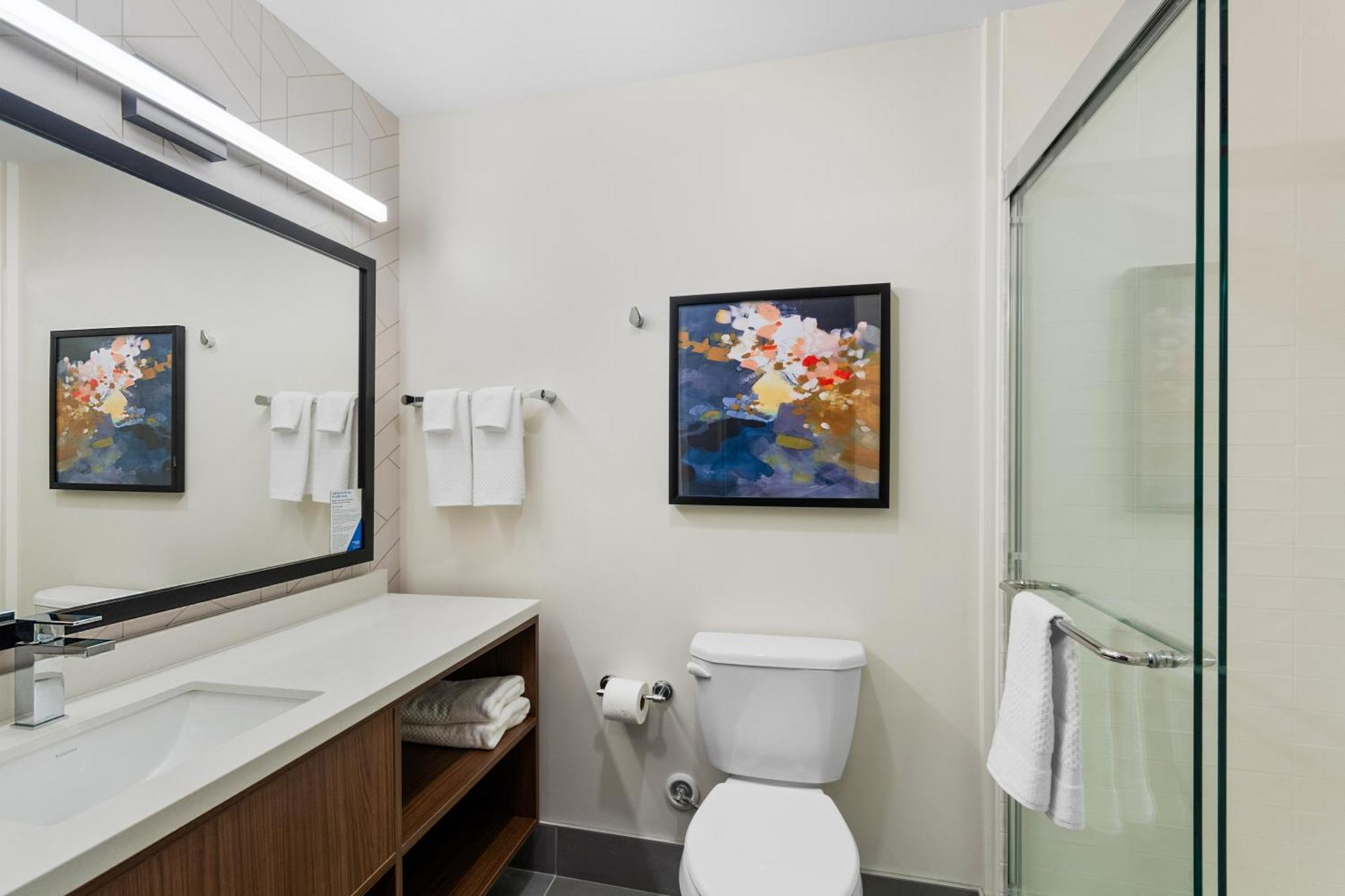 Everhome Suites Lexington - Horse Park Room photo