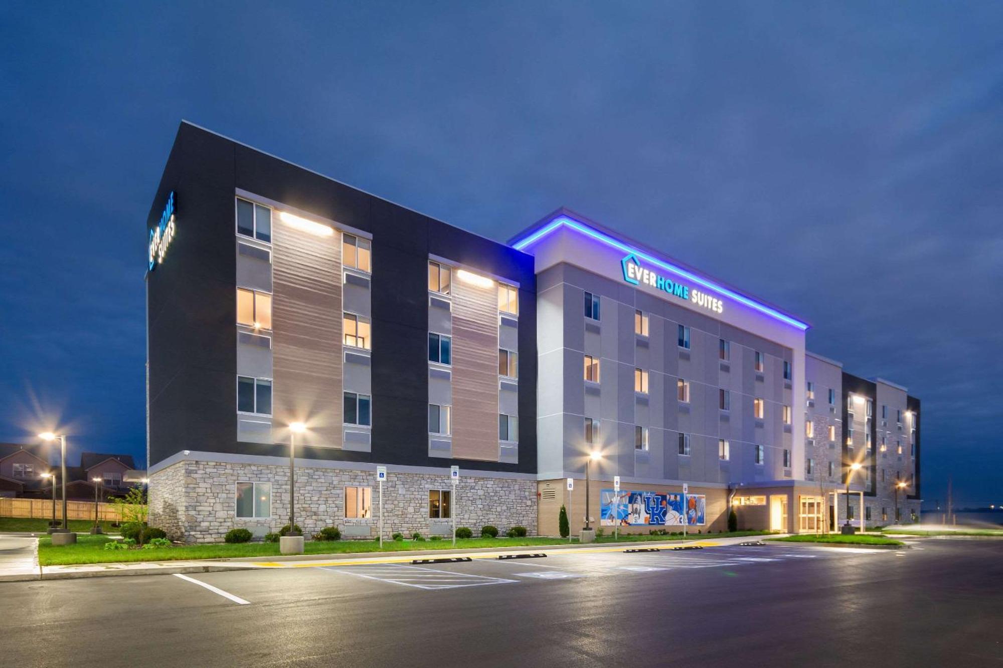 Everhome Suites Lexington - Horse Park Exterior photo